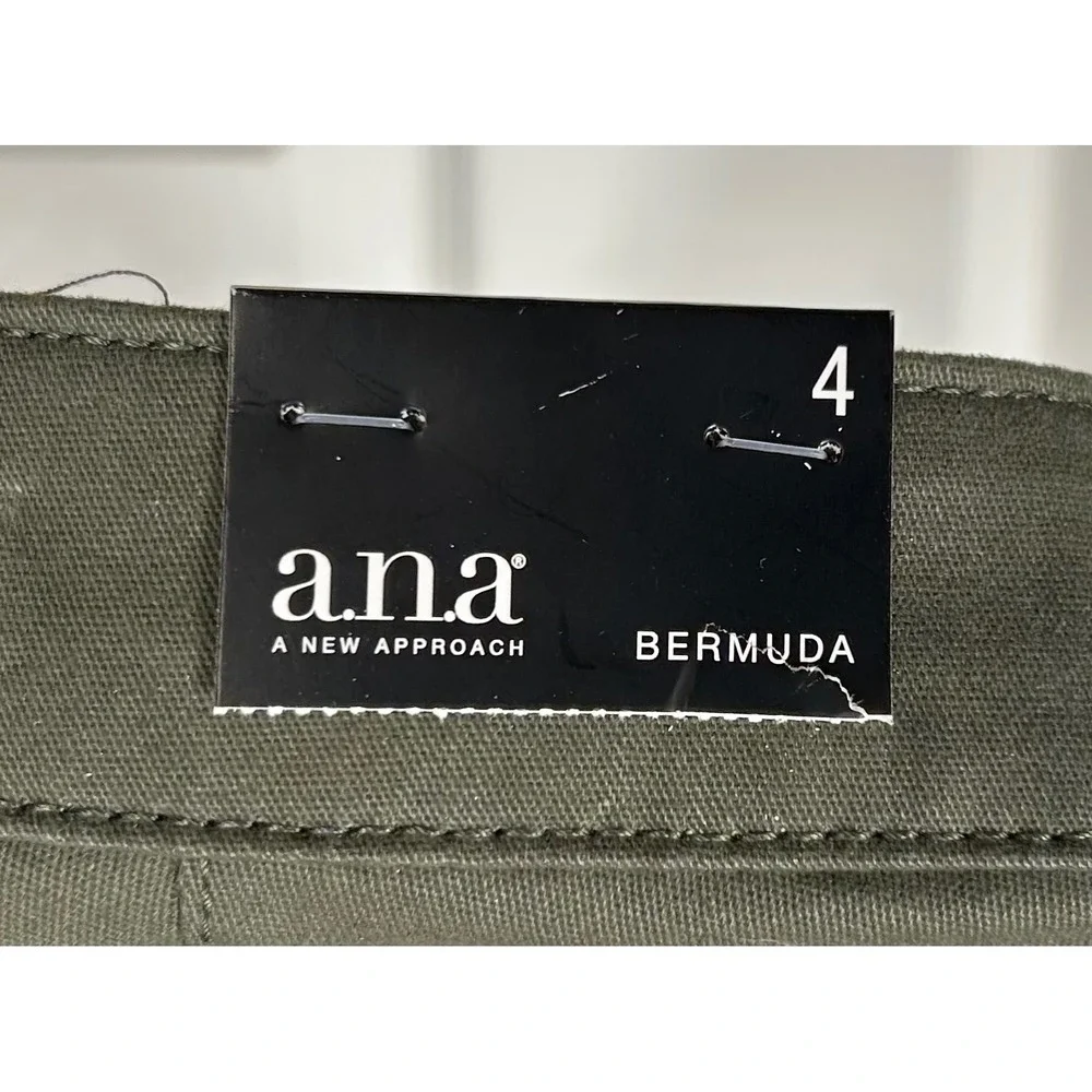 NWT ana A New Approach Women Bermuda Shorts Oregano Green 9 Inch Inseam Size 4 - Picture 9 of 11